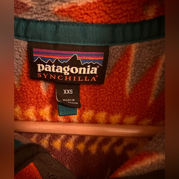 Patagonia Women's Lightweight Synchilla Snap-T Fleece Pullover - Picture 3 of 5